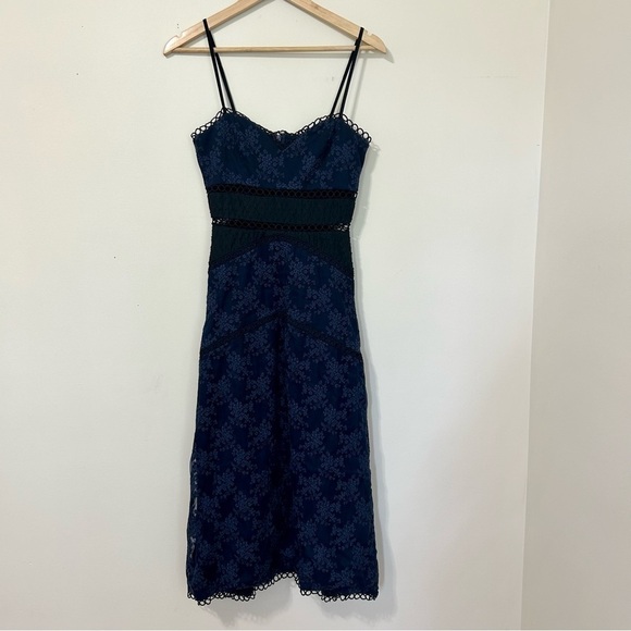 Sau Lee Layla Eyelet Prom Evening Dress in Navy sz 0 - Picture 3 of 5